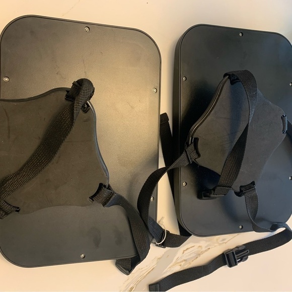 Leo & Ella Baby Car Mirror, Safety First, Certified Crash Tested Shatterproof - Picture 4 of 5